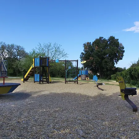 Parque de vacaciones Vvf Gard Méjannes-le-Clap