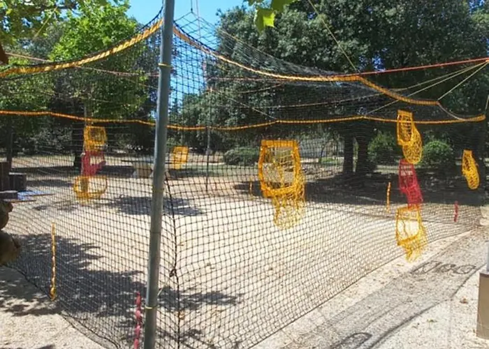 Vvf Gard Tatil parkı *